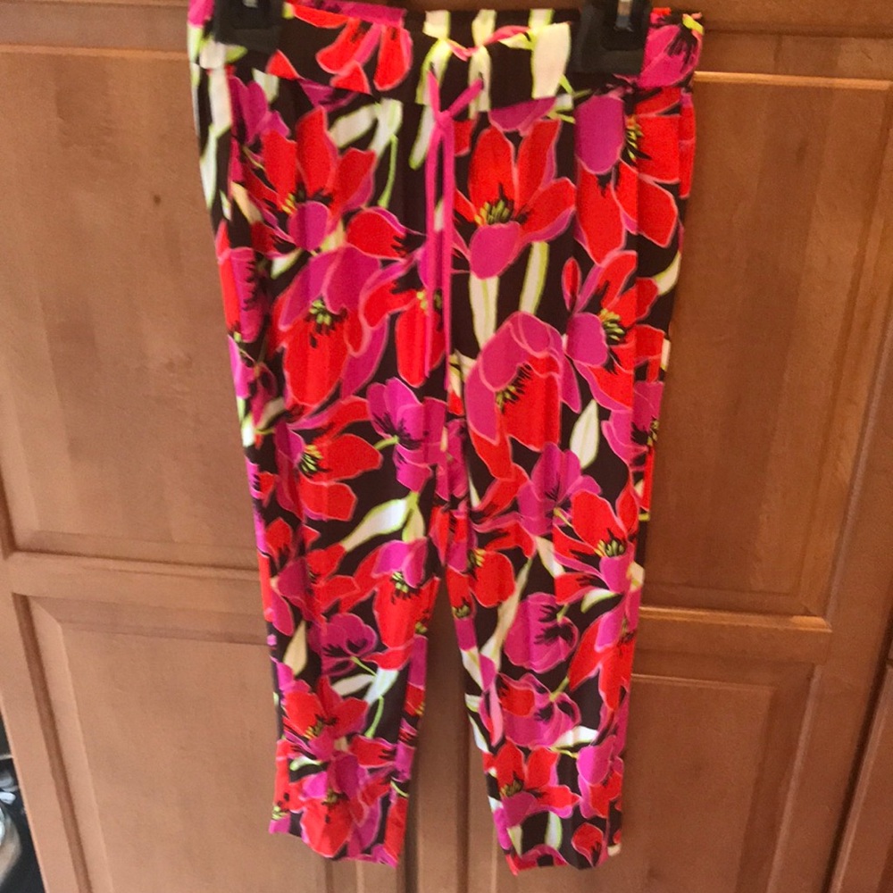 NWT- Kate Spade floral crop pants